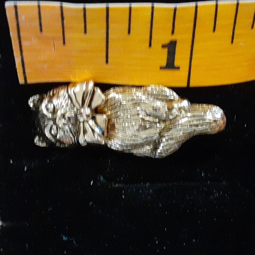 AVON Collectors Novelty Cat Pierced Earrings - Picture 6 of 7